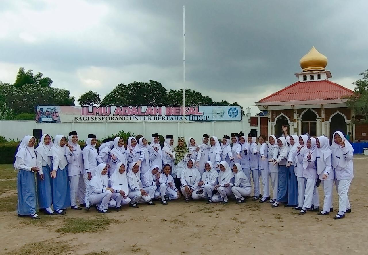 SMK Kesehatan Sadewa Juara 3 Lomba Tata Upacara Bendera (TUB) Pelajar Se-DIY
